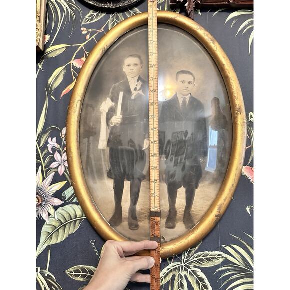 Antique Convex Bubble Glass Oval Picture Frame Two Boys Communion Gold Wood - Picture 5 of 6
